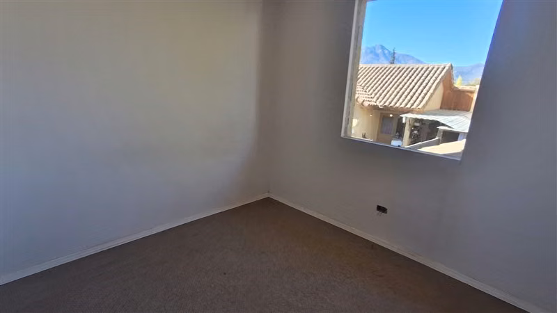 Casa en venta de 3 dorm. en San Esteban - Imagen 2