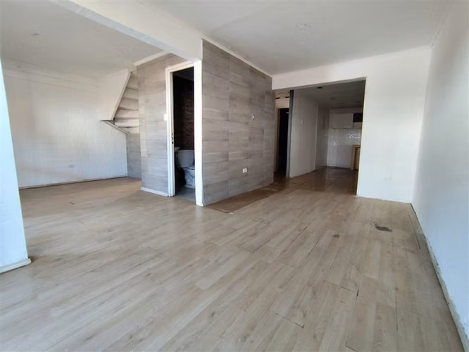 Casa en venta de 4 dorm. en Coquimbo