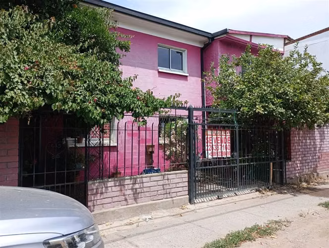 Casa en venta de 3 dorm. en Renca