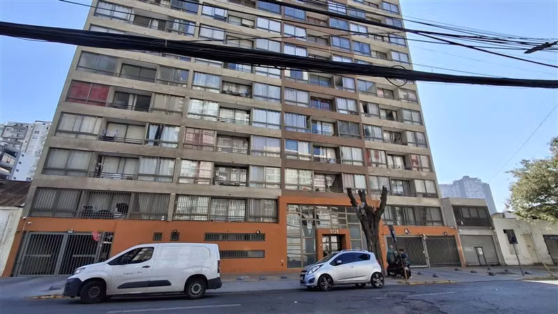 Departamento en venta de 2 dorm. en Estación Central