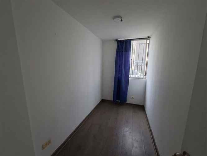 Departamento en venta de 3 dorm. en La Granja