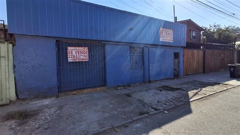Casa en venta de 3 dorm. en Cerro Navia