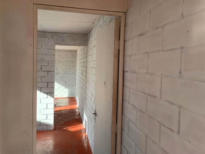 Casa en venta de 2 dorm. en San Clemente