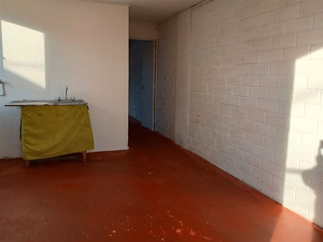 Casa en venta de 2 dorm. en San Clemente