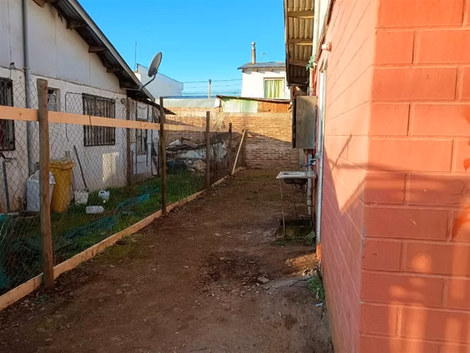 Casa en venta de 2 dorm. en San Clemente