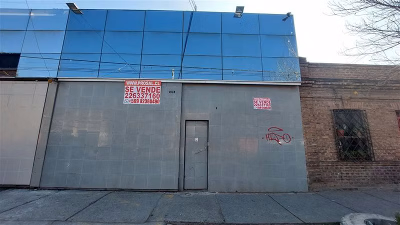 Bodega en arriendo en Recoleta