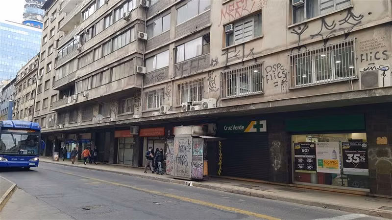 Departamento en venta de 4 dorm. en Santiago