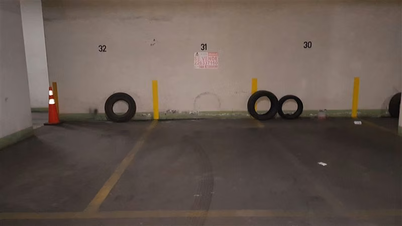 Estacionamiento en venta en Vitacura