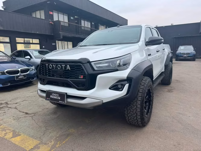 Toyota HILUX GR. DC 4X4 2.8 AUT. 2.8 • 4WD • Automática • 2025