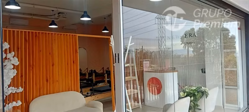 Excelente Local Comercial de Alto Potencial en La Florida