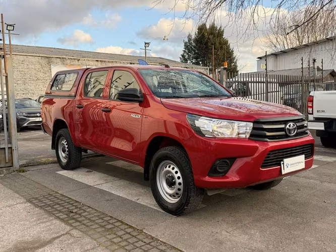 TOYOTA HILUX 2024