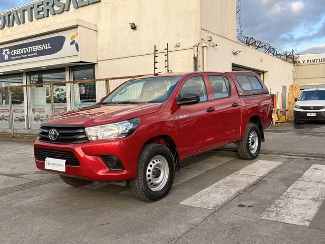 TOYOTA HILUX 2024