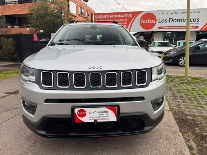 JEEP COMPASS SPORT 2.4 MEC 6 VEL FULL CARPLAY CAMARA SOLO 89.000 KM VER EN LAS CONDES 2019