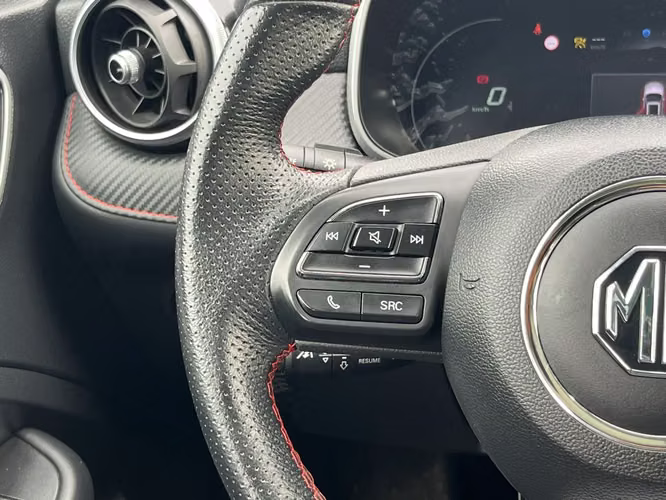 MG Zs ELECTRICO EV DLX 4X2 AT 5P 2024