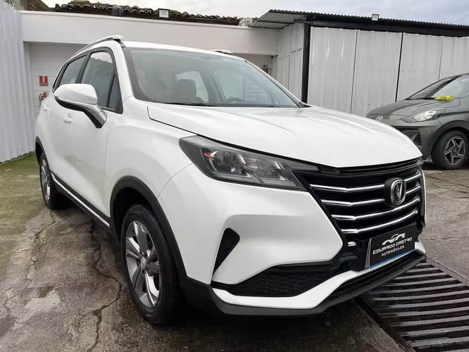CHANGAN NEW CS15 LUXURY 1.5 MT AÑO 2023