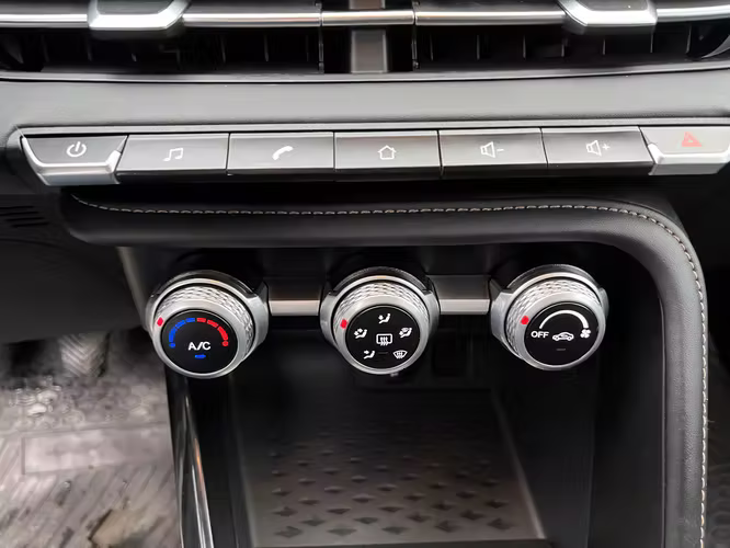 CHANGAN NEW CS15 LUXURY 1.5 MT AÑO 2023