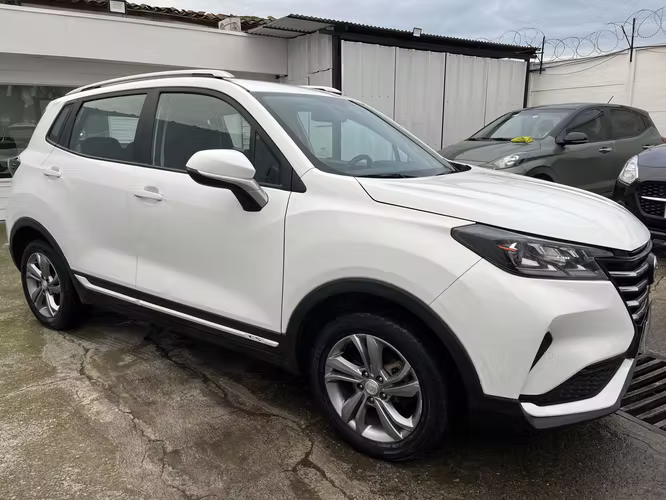 CHANGAN NEW CS15 LUXURY 1.5 MT AÑO 2023