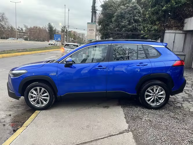 TOYOTA COROLLA CROSS HÍBRIDO 1.8 CVT 2023