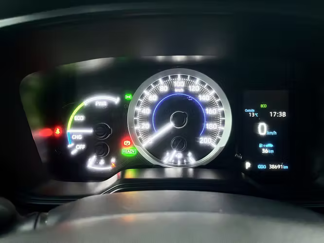 TOYOTA COROLLA CROSS HÍBRIDO 1.8 CVT 2023