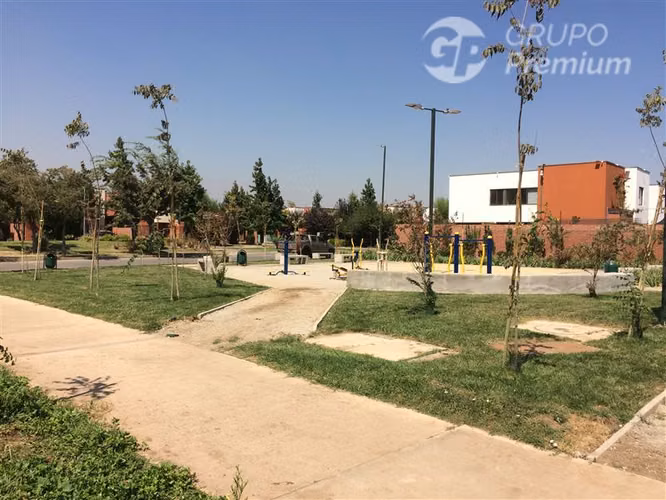 ARRIENDO CASA 3D/3B 88M2/136 M2 1 ESTACIONAM. PFONTOVA HUECH