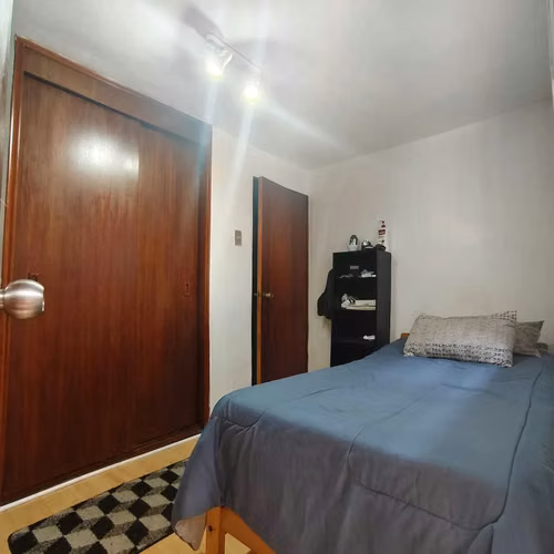 Casa 6D 4B con Piscina | 240 m² Construidos | 2 Estac. | Sector Los Dominicos – Las Condes - Imagen 13