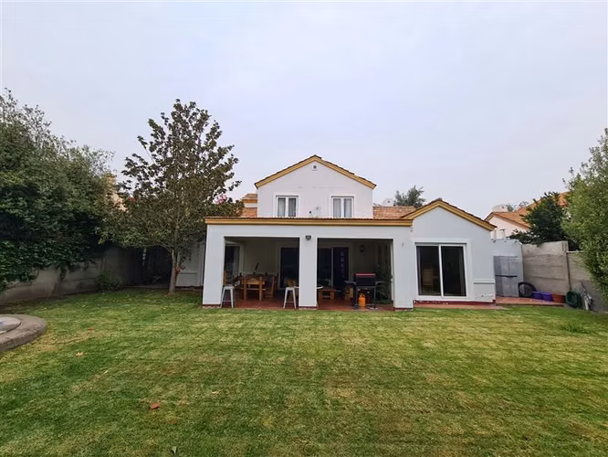 Casa en Venta en Colina