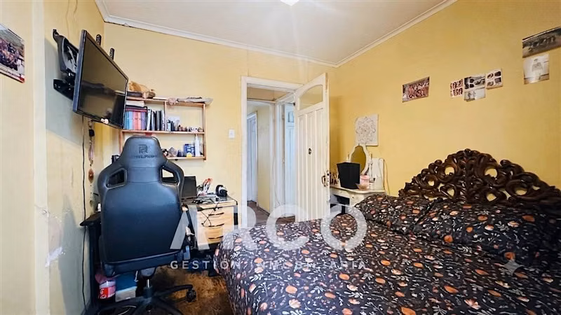 Casa en venta de 4 dorm. en Metro Monseñor Eyzaguirre. - Imagen 11