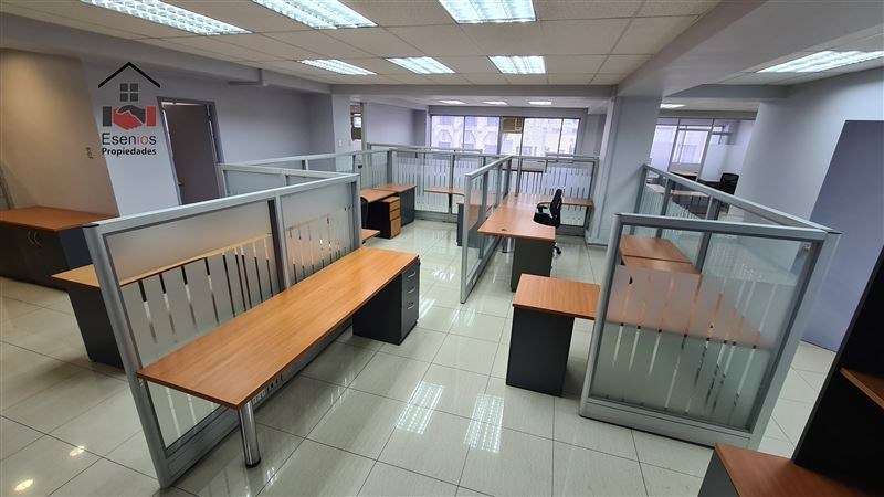 Oficinas en Amplio Piso Equipada Teatinos