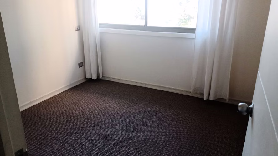 Depto barrio ingles Valpo 2D1B GC incluido