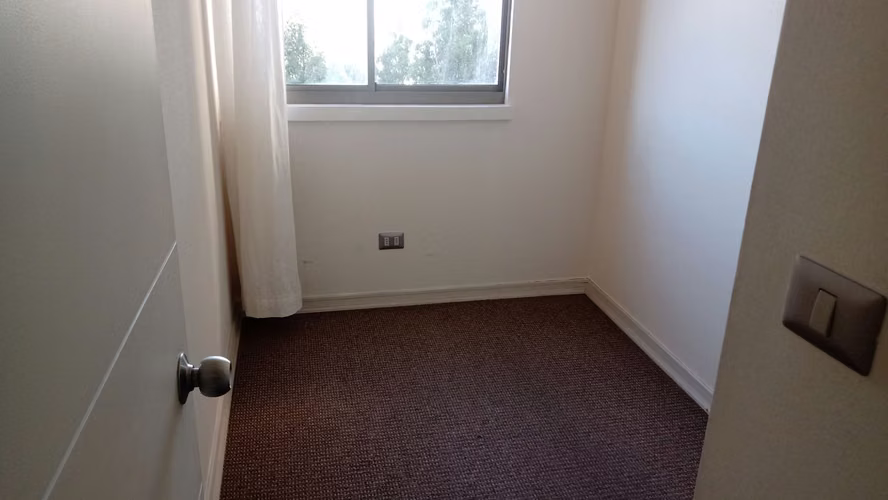 Depto barrio ingles Valpo 2D1B GC incluido