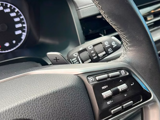 SSANGYONG REXTON GLX 2.2 TD 8AT 4WD- YRX211 - 2025 | 416