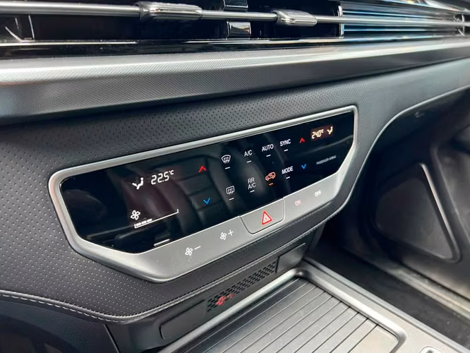 SSANGYONG REXTON GLX 2.2 TD 8AT 4WD- YRX211 - 2025 | 416