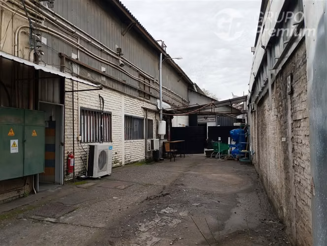 Bodega Industrial en Venta Alto estandar - La Reina