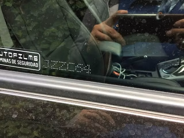 Servicio grabado patente restauración de focos