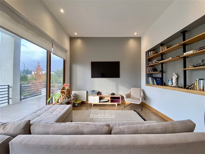 Amplitud y diseño a pasos colegio Aleman