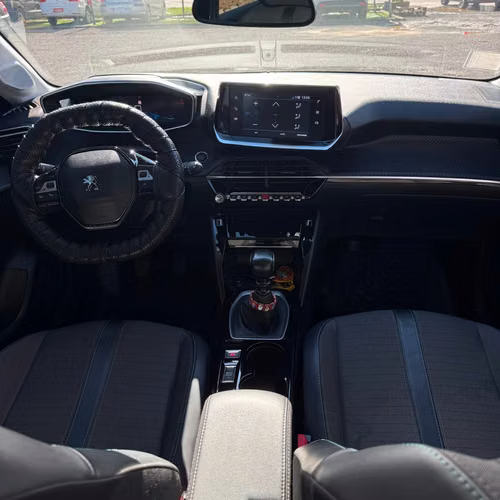 Peugeot 208 PURETECH 100 1.2 HB (2022)