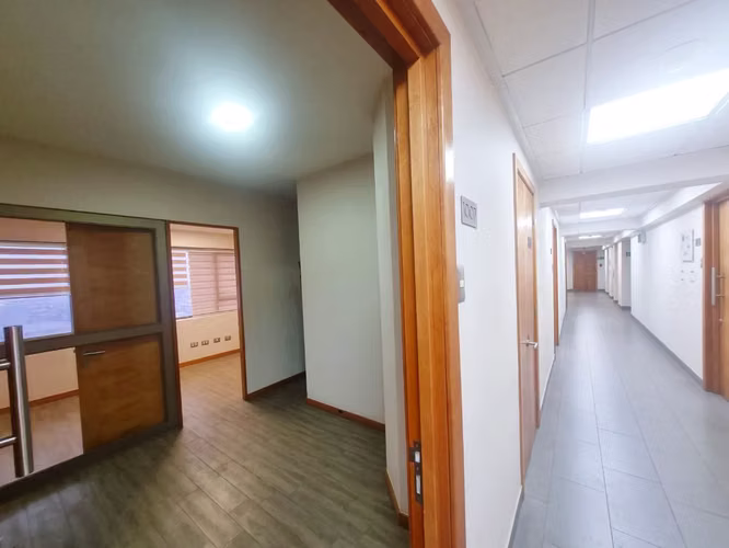arriendo de oficina/consulta, edificio Manso de Velasco