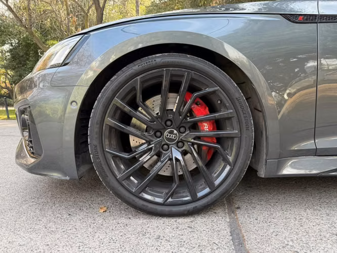 AUDI RS5  2024