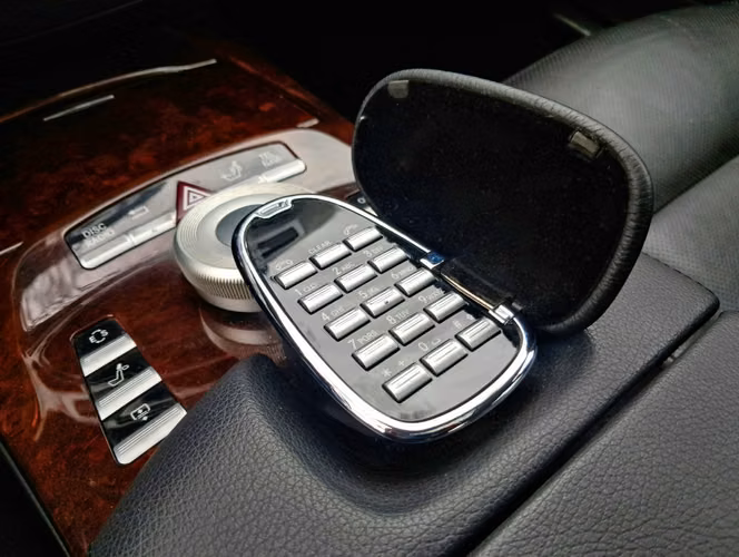 MERCEDES-BENZ S550 4MATIC 4.7 AUT 2013