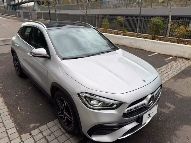 MERCEDES-BENZ GLA 220 D 2.0 4MATIC AT 2023
