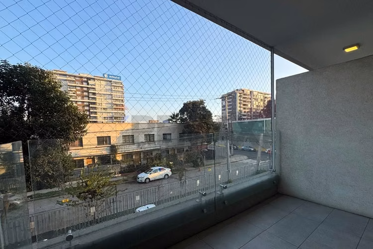 Moderno dpto 4d+4baños+2est en la reina
