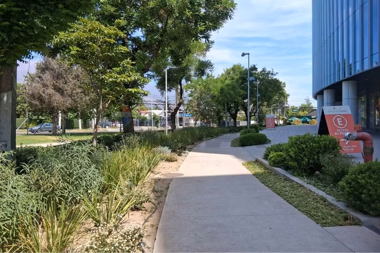 Oficina a pasos metro hdo magallanes