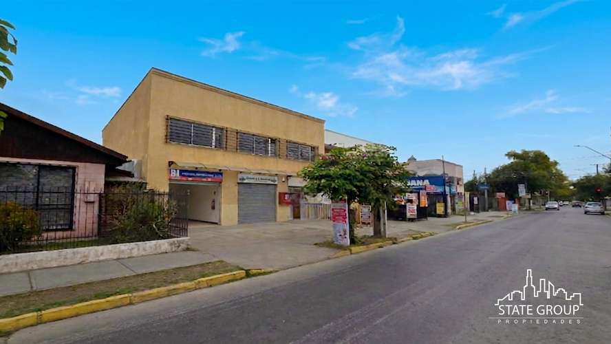 ARRIENDO LOCAL COMERCIAL METRO PLAZA MAIPÚ 60M2