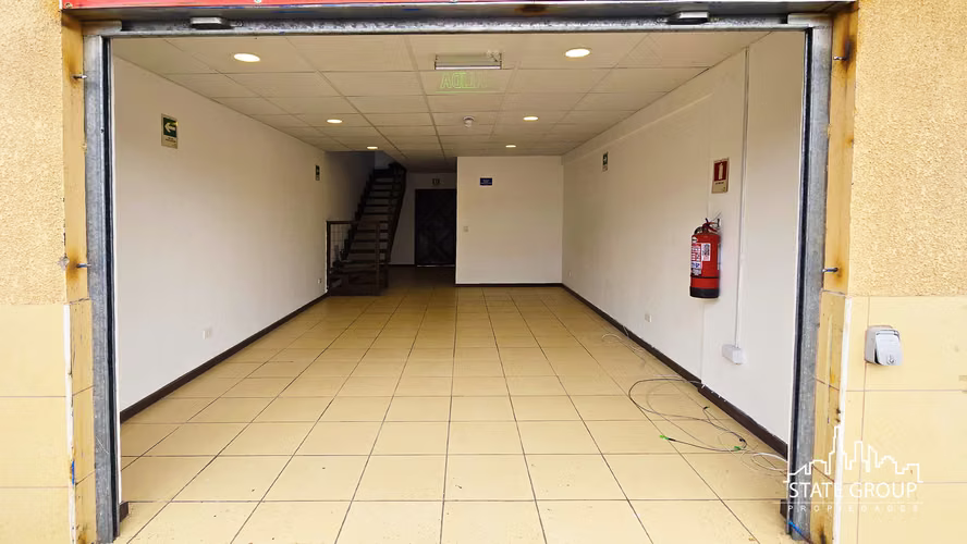ARRIENDO LOCAL COMERCIAL METRO PLAZA MAIPÚ 60M2