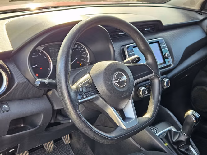 Nissan Kicks 1.6 Sense Mt 2023