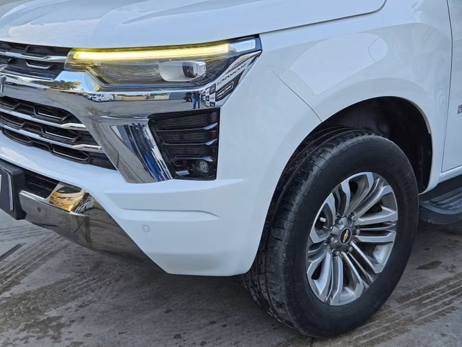 Chevrolet Colorado 2.8td Hc At 4wd 2024 - Imagen 2