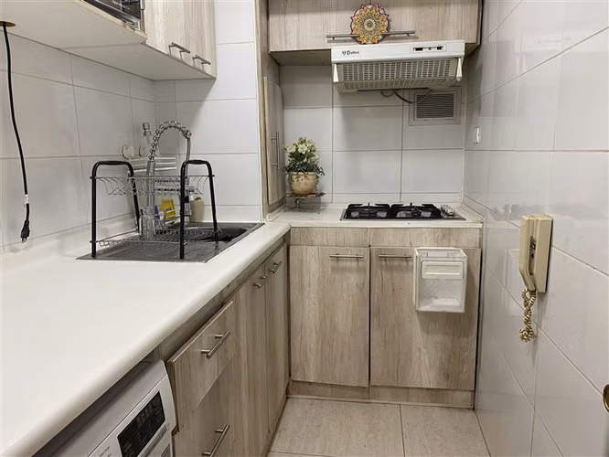Departamento en venta de 2 dorm.cerca Metro Colon