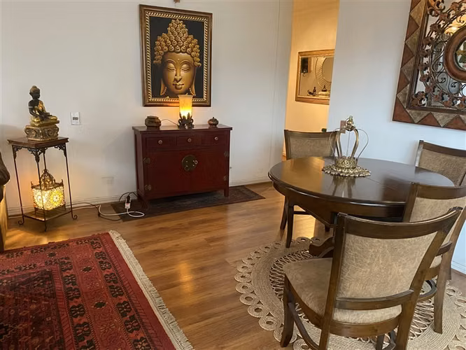 Departamento en venta de 2 dorm.cerca Metro Colon