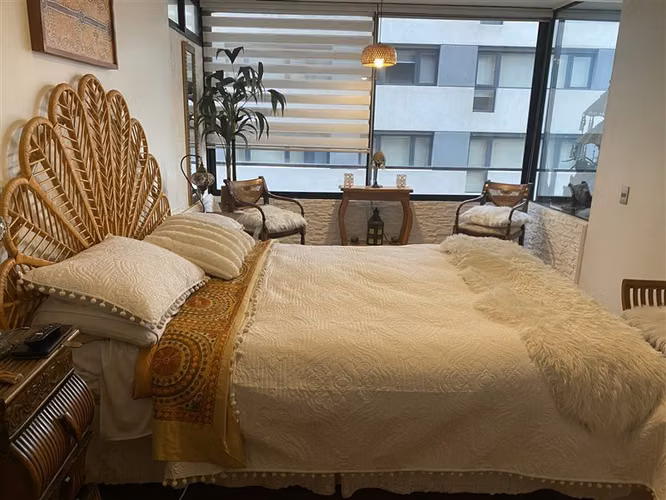 Departamento en venta de 2 dorm.cerca Metro Colon
