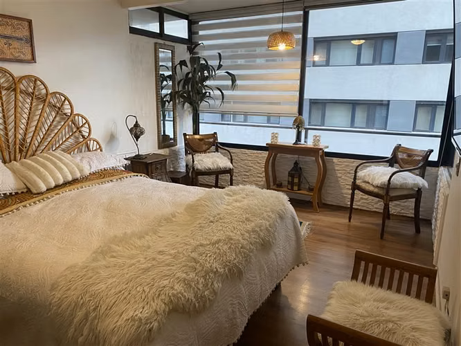 Departamento en venta de 2 dorm.cerca Metro Colon